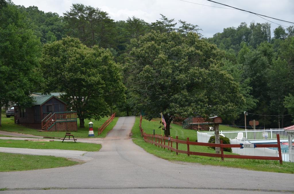 Ft. Wilderness RV Park&Campground Whittier Exterior foto