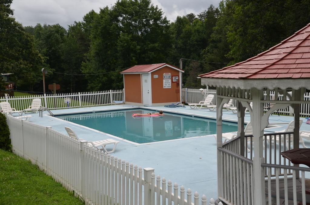 Ft. Wilderness RV Park&Campground Whittier Exterior foto